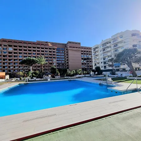 Pyr And Pool Iii Fuengirola