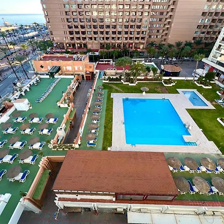Apartment Pyr And Pool Iii Fuengirola